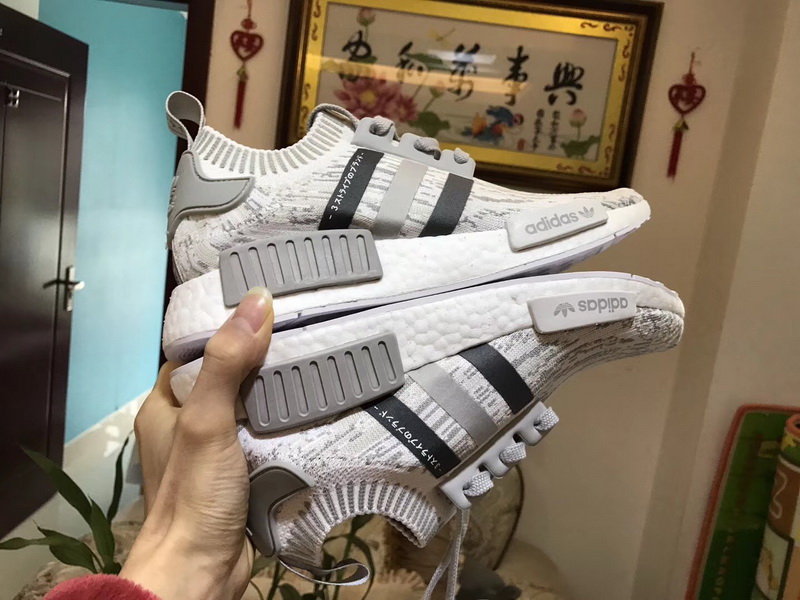 Authentic Adidas NMD R1 Boost“Grey and White” GS